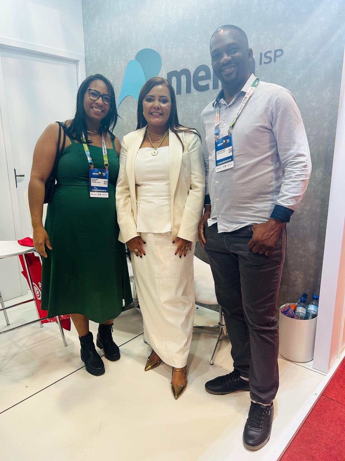 Com líderes do mercado